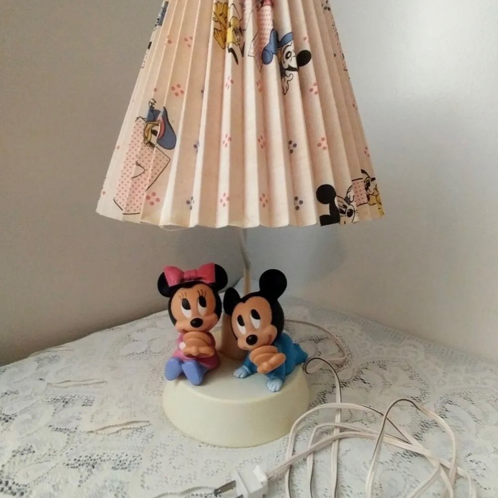 Vintage 1984 Mickey & Minnie Mouse Baby Nursery Lamp